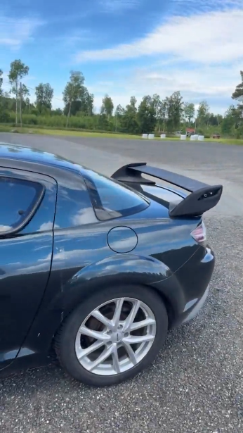 Mazda RX8 - Alerón trasero personalizado